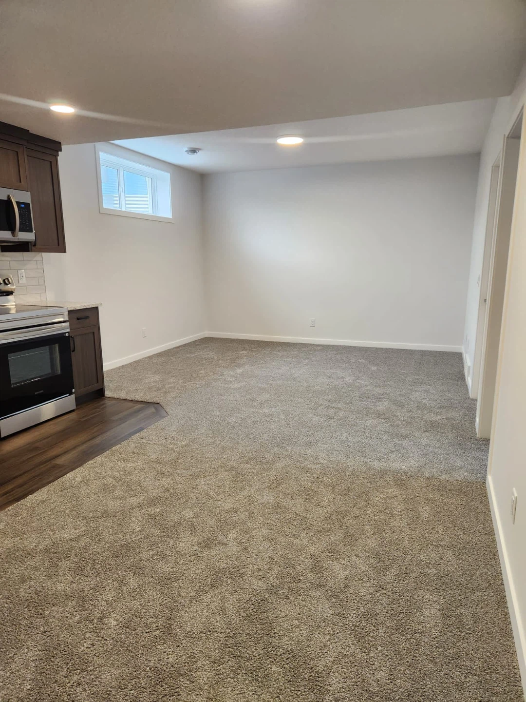 Brand new 2 bedroom basement apartment - photo 5