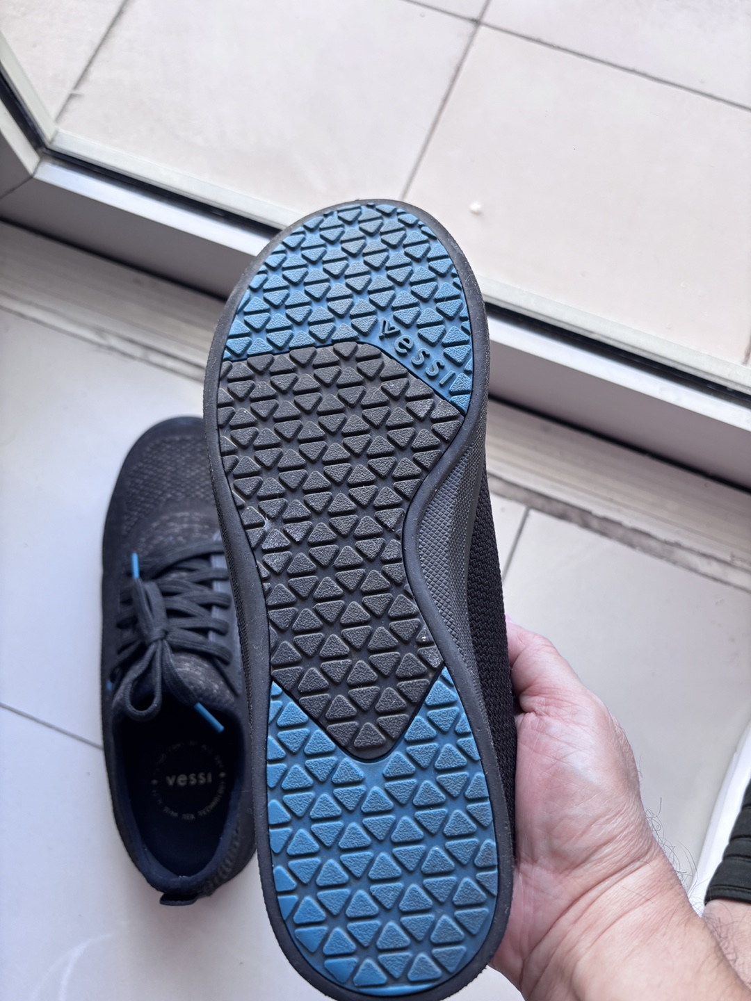 Vessi Waterproof Men’s Weekend Black Sneakers - Size US 10 - photo 3