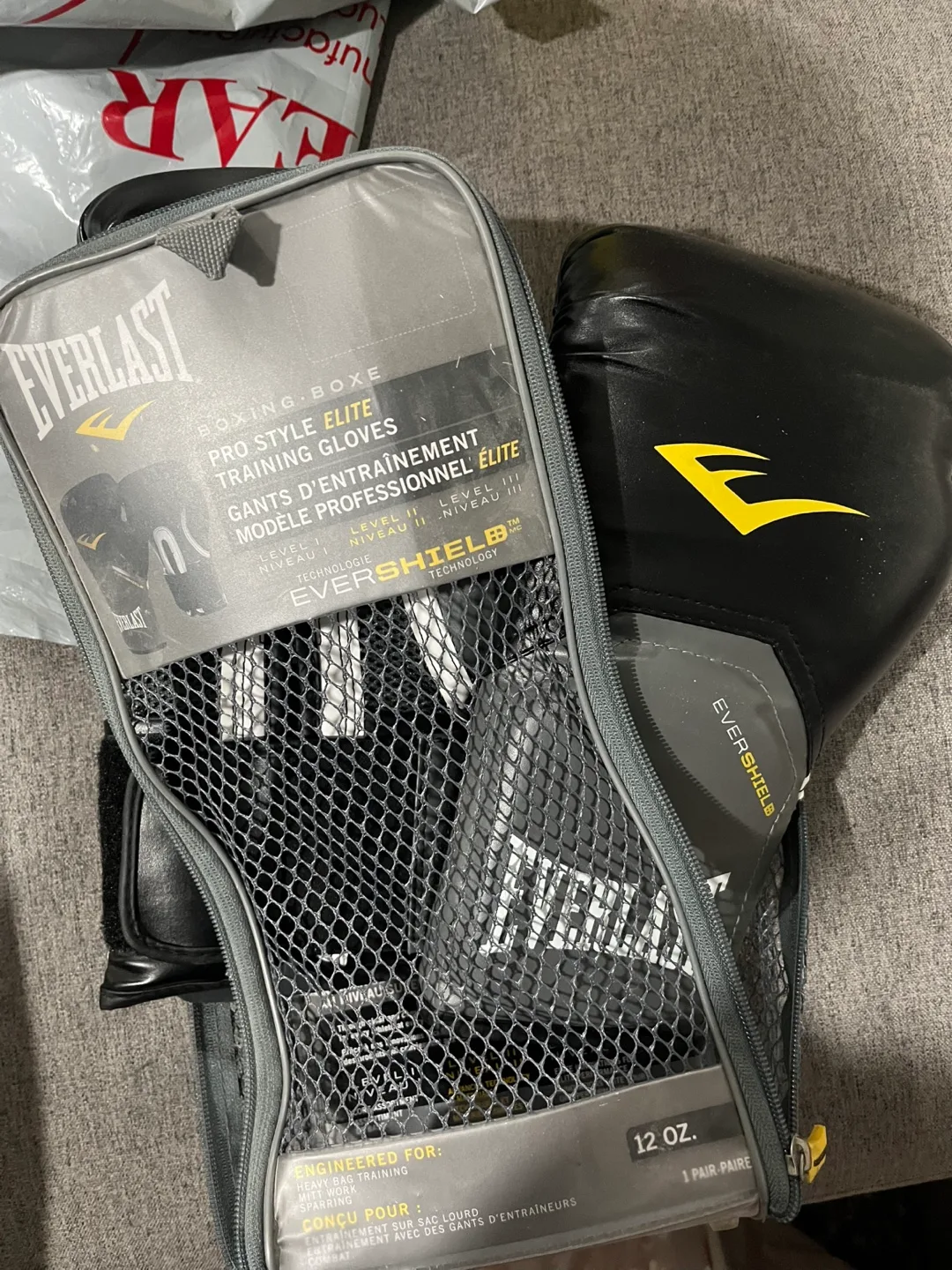 Everlast Pro Style Elite Training Gloves 12 oz thumbnail
