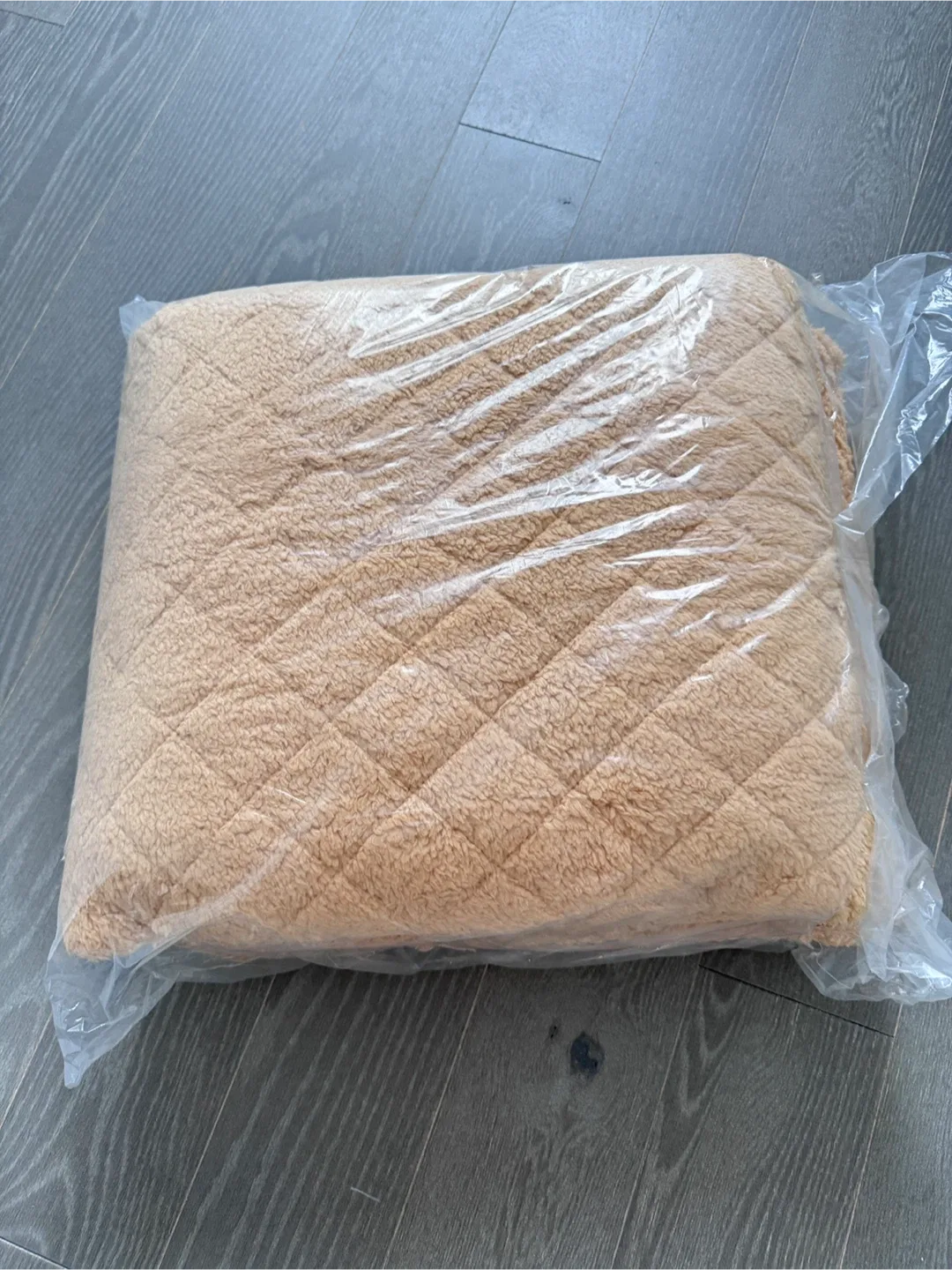 New Beige Heated Mattress Pad/ Blanket image indicator(5)