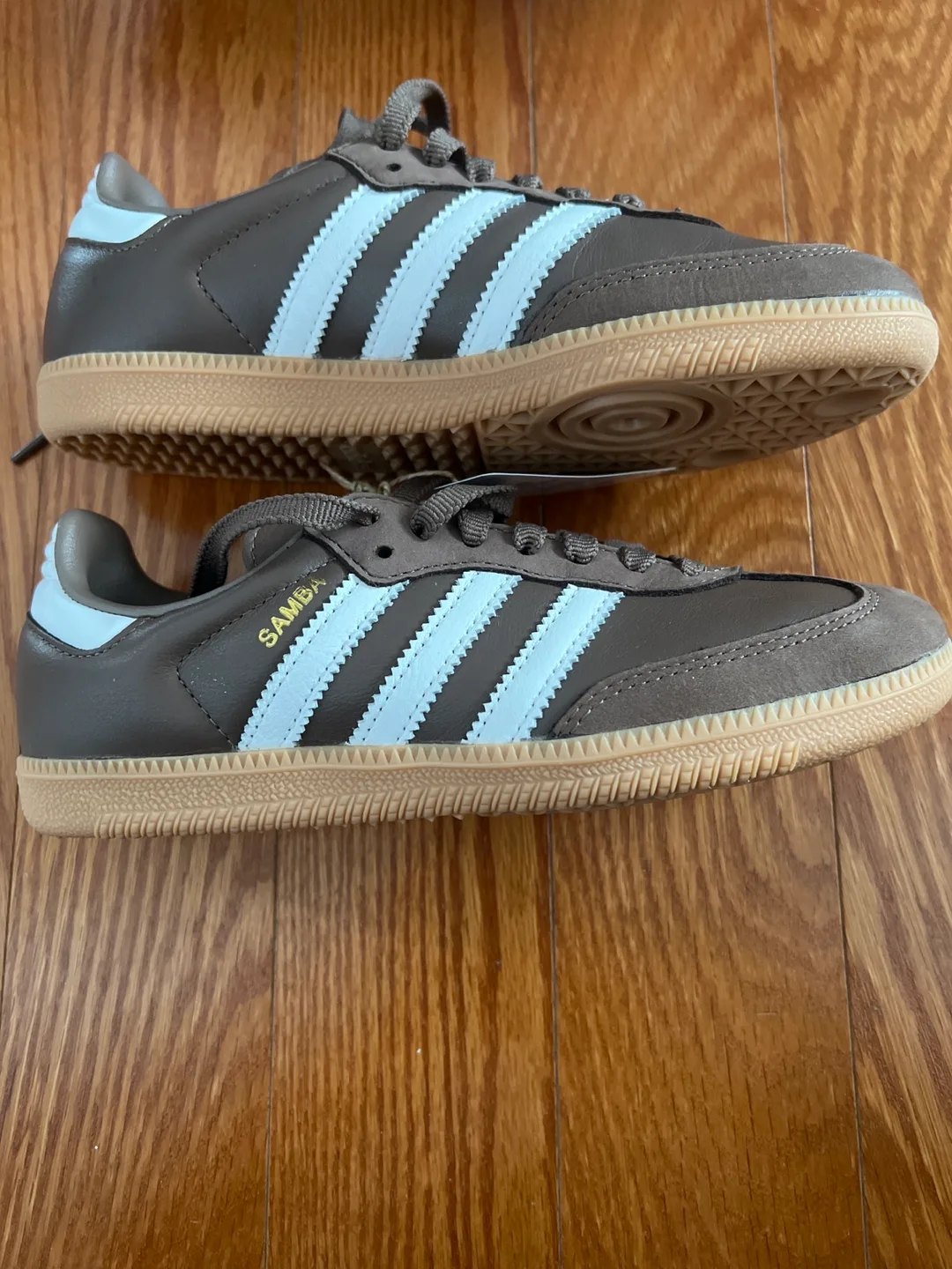 NWT Adidas Samba Earth Brown / GUM Leather Shoes image indicator(8)