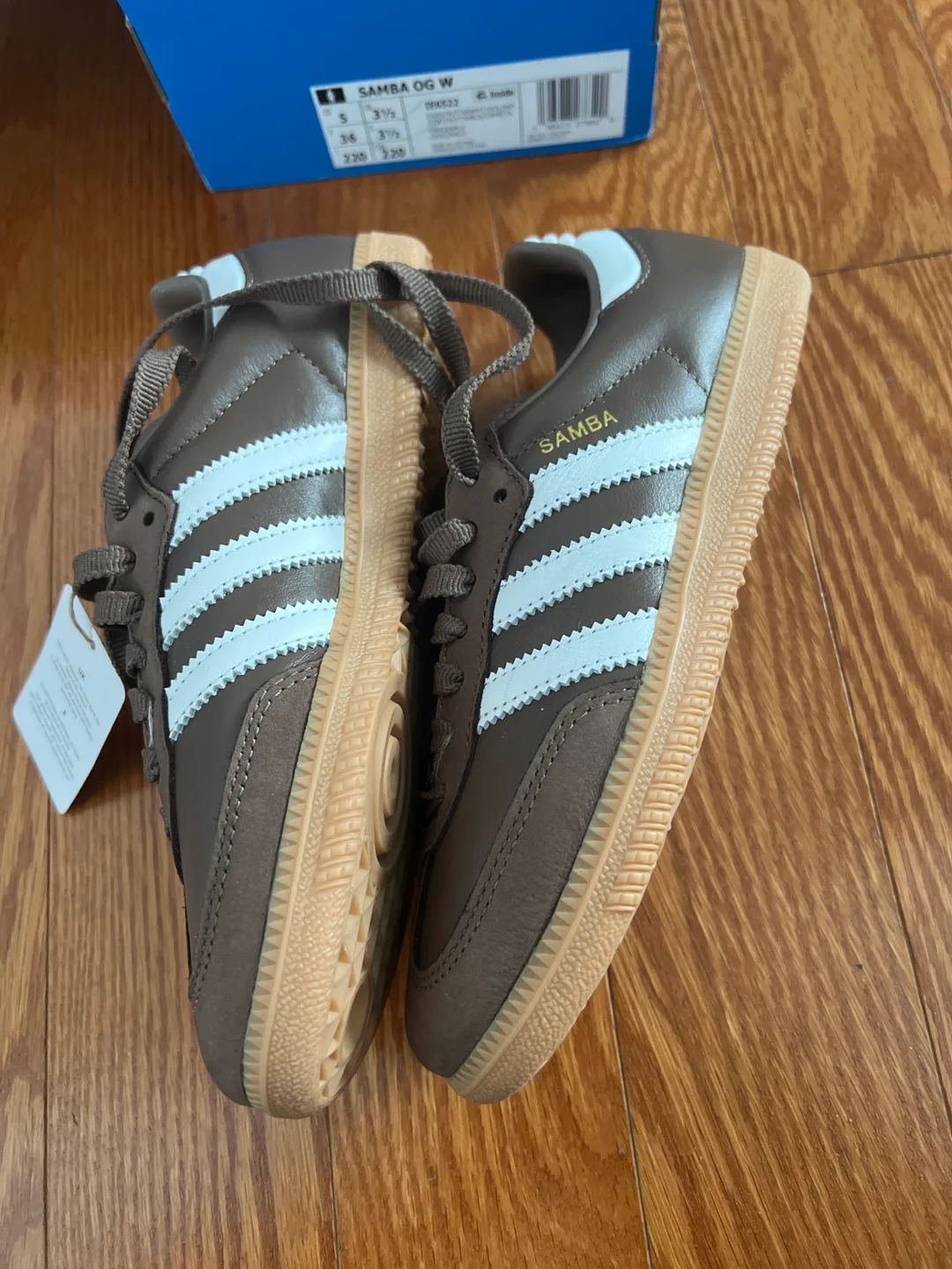 NWT Adidas Samba Earth Brown / GUM Leather Shoes image indicator(4)
