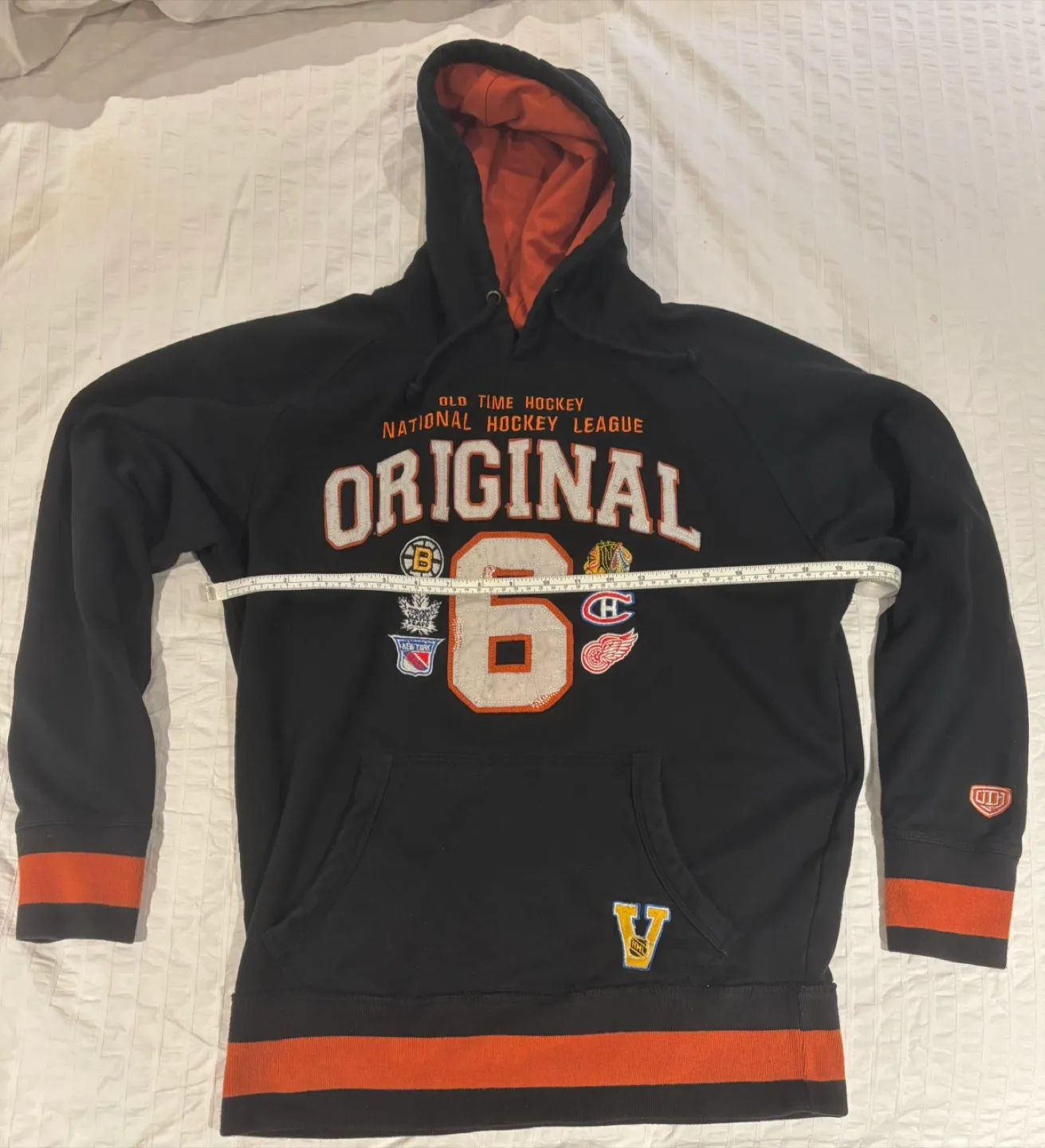 Original 6 NHL Old Time Hockey Rafters Collection Size M Hoodie image indicator(2)