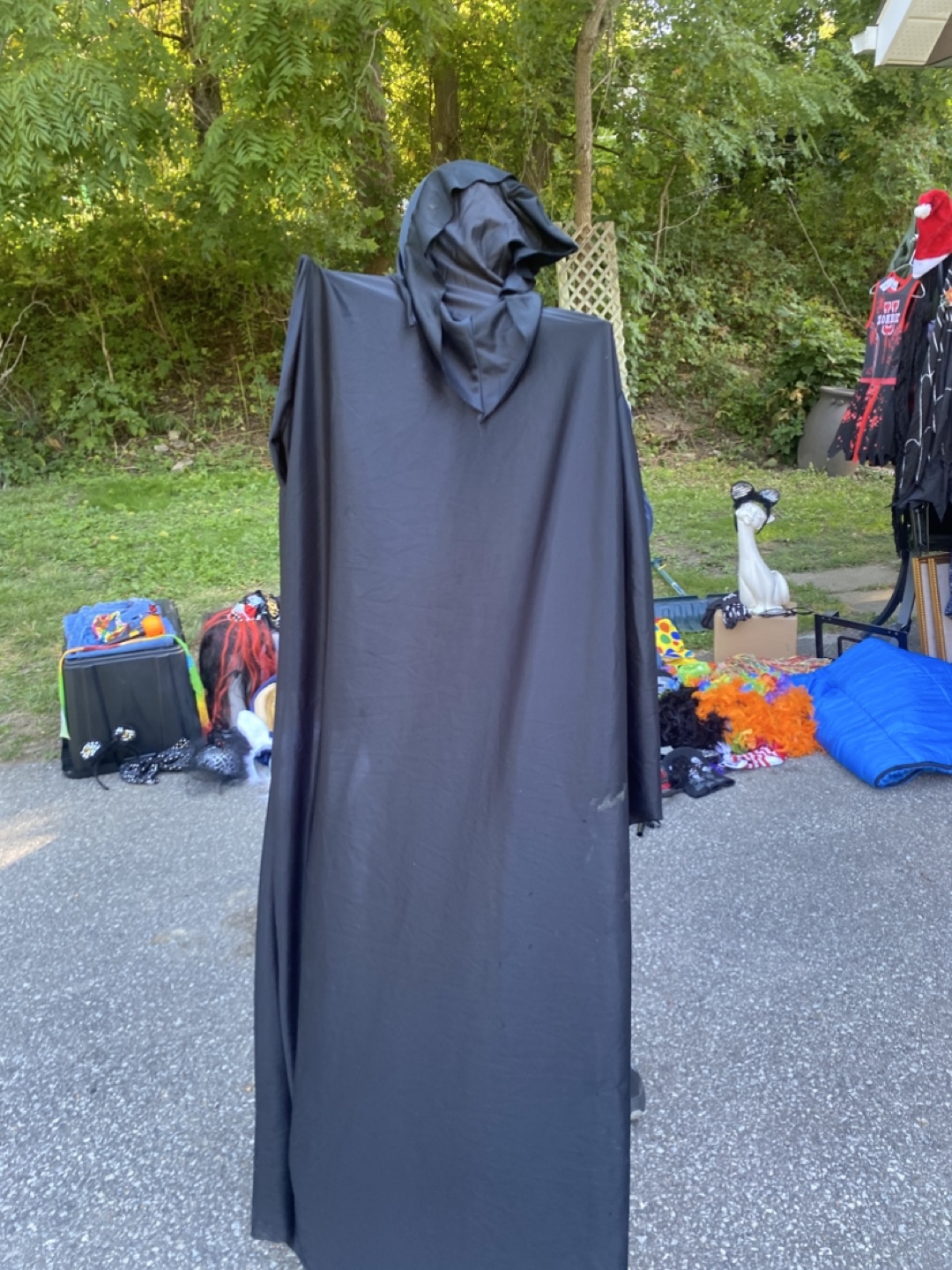Halloween Costume - Black Cape with Necklace - photo 3