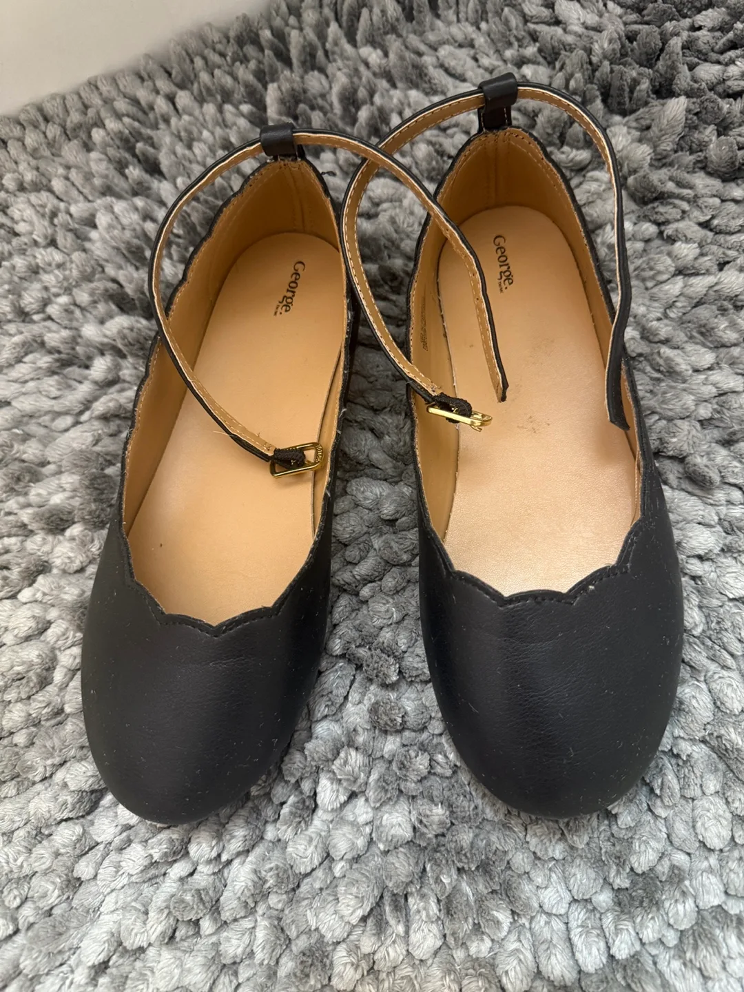 George Black Ballet Flats - Size 2 thumbnail