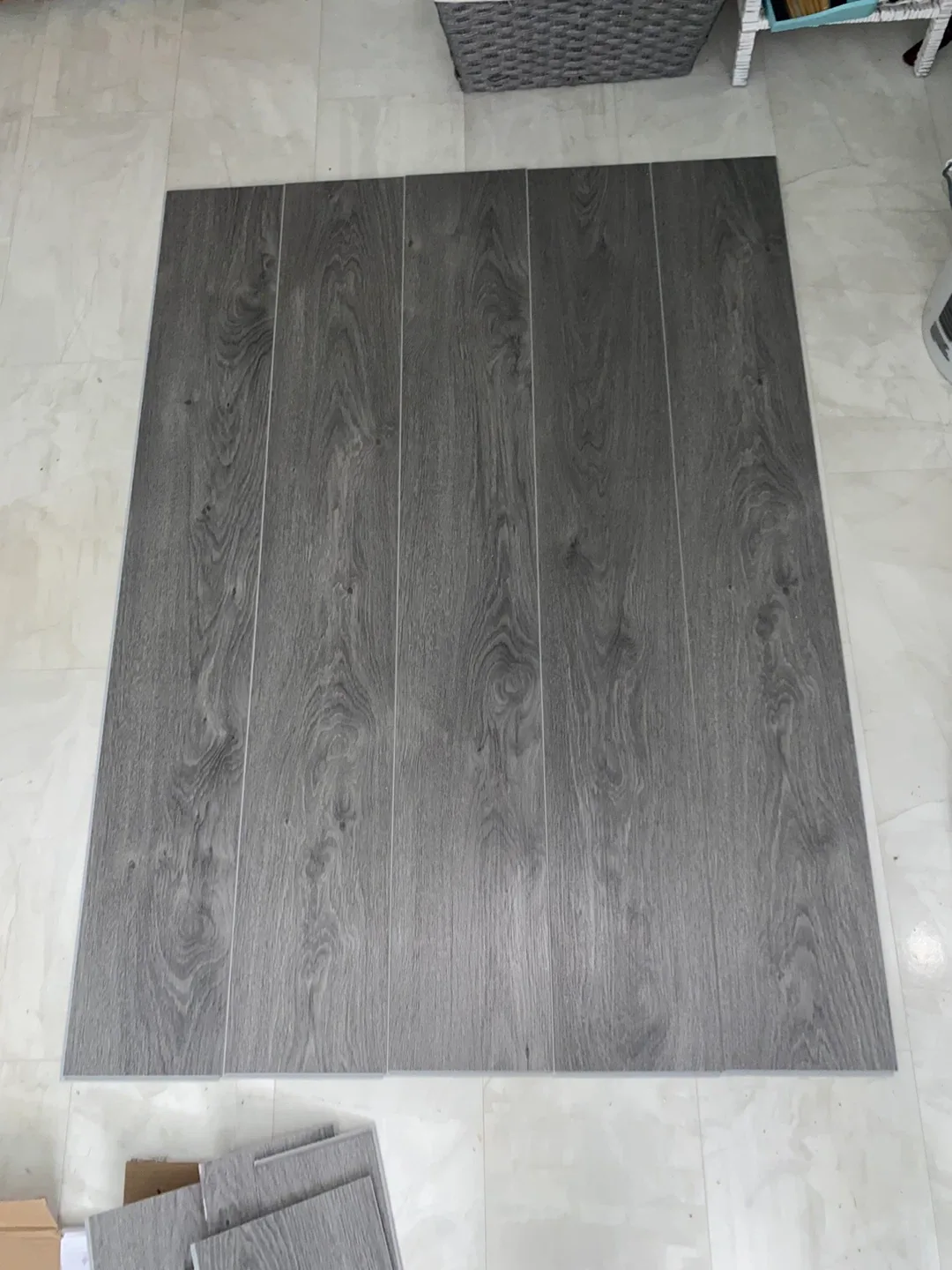 Extra vinyl Flooring (see all photos for details) image indicator(4)