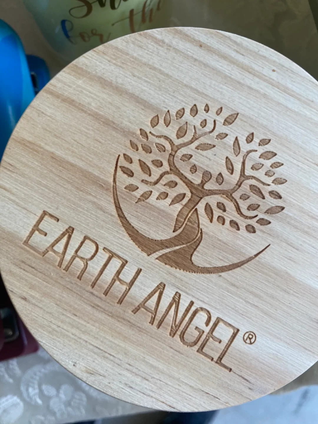 Earth Angel Kindness Vanilla Scented Candle image indicator(4)