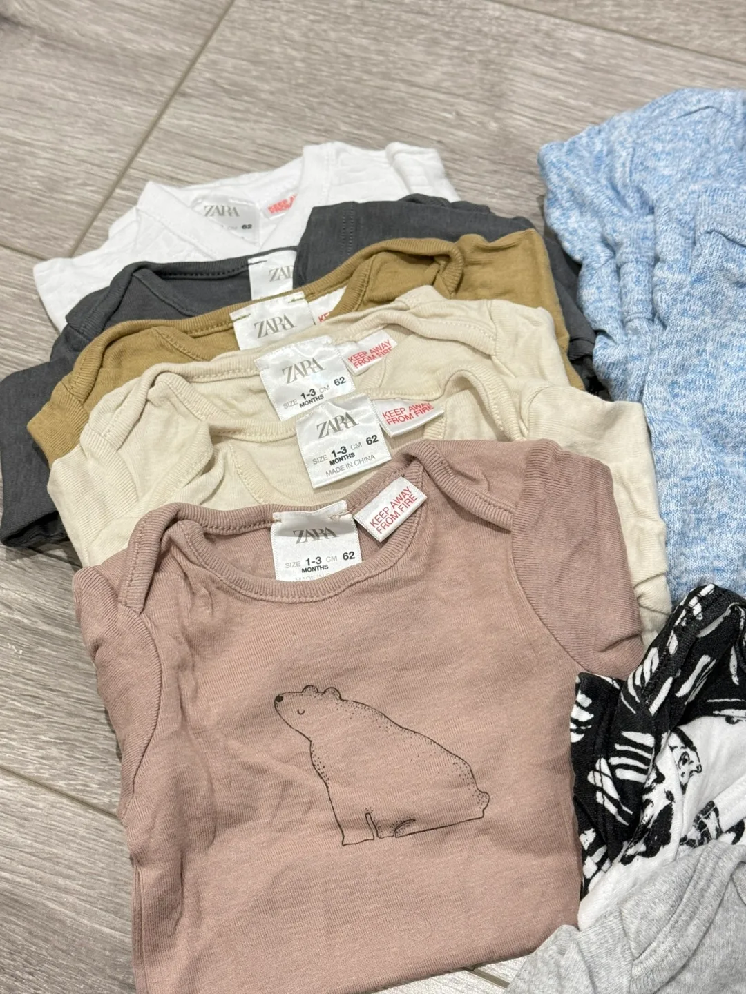 0-3 months clothing bundle image indicator(2)