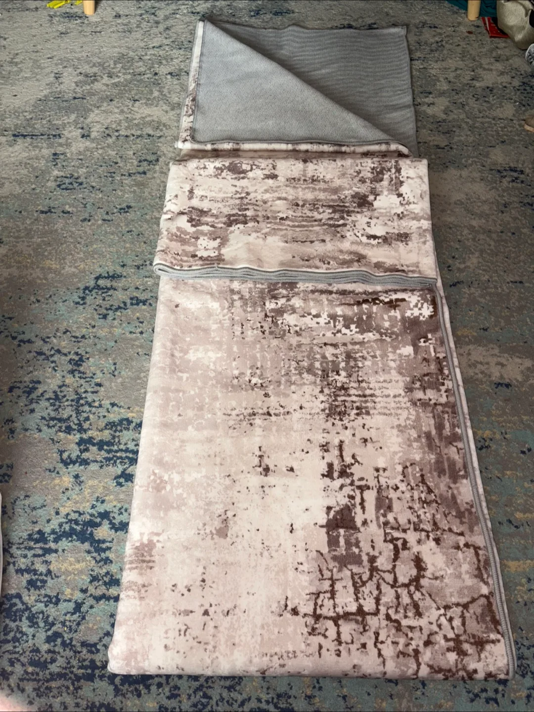 Brand new MontVoo Area Rug 9x12 feet image indicator(6)