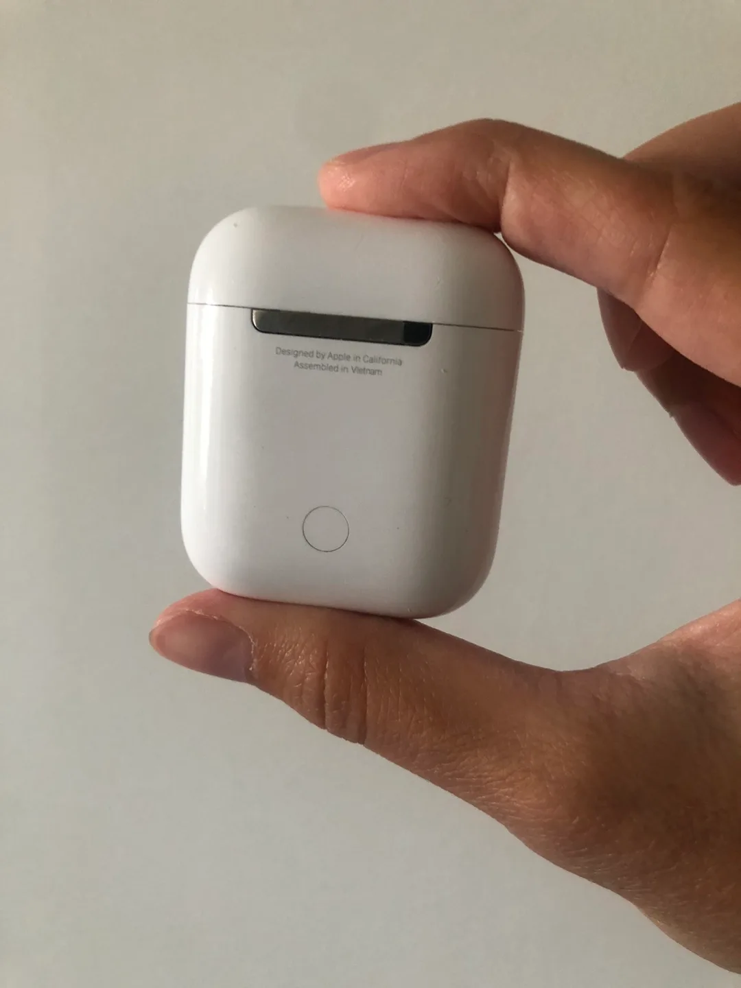 Apple AirPods 2nd Generation - Right Earbud Funky 🥕 image indicator(4)