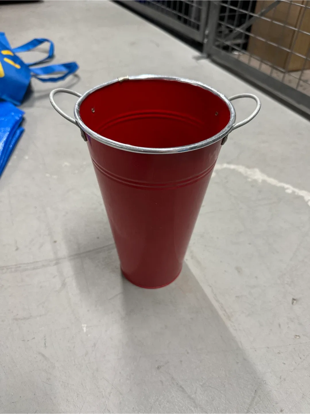 Red Metal Bucket with Handles 🥕 thumbnail