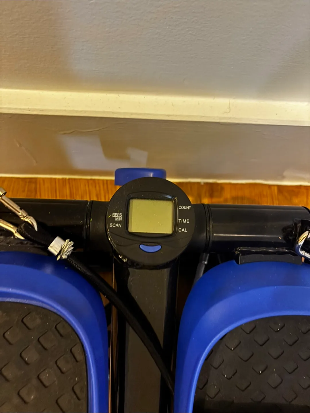 Mini Stepper with Resistance Bands image indicator(3)