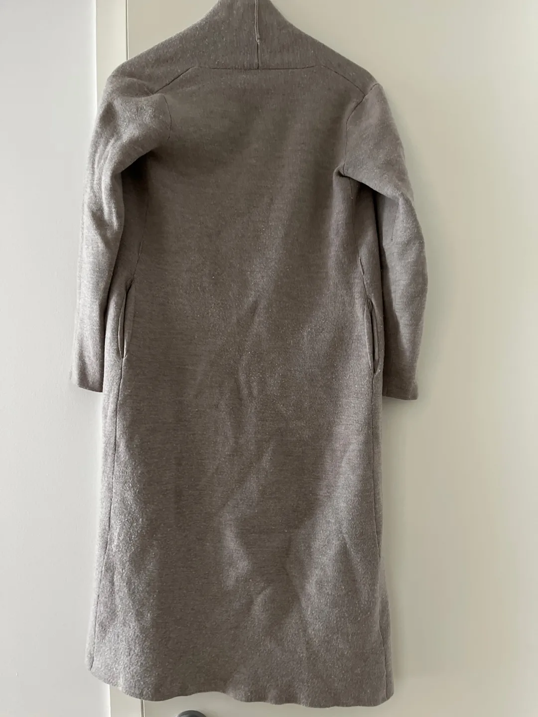 Babaton Merino Wool Blend Cardigan - Size XS image indicator(2)