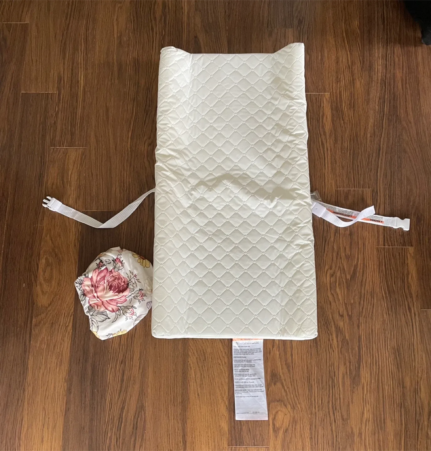Floral Baby Changing Pad image indicator(2)