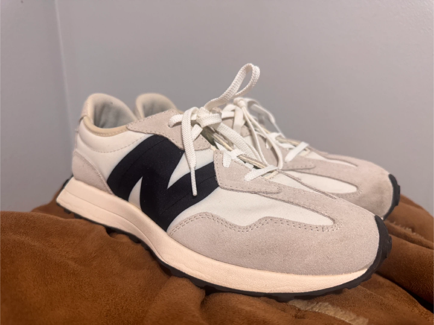 New Balance 327 Sneakers, Size 6.5 US