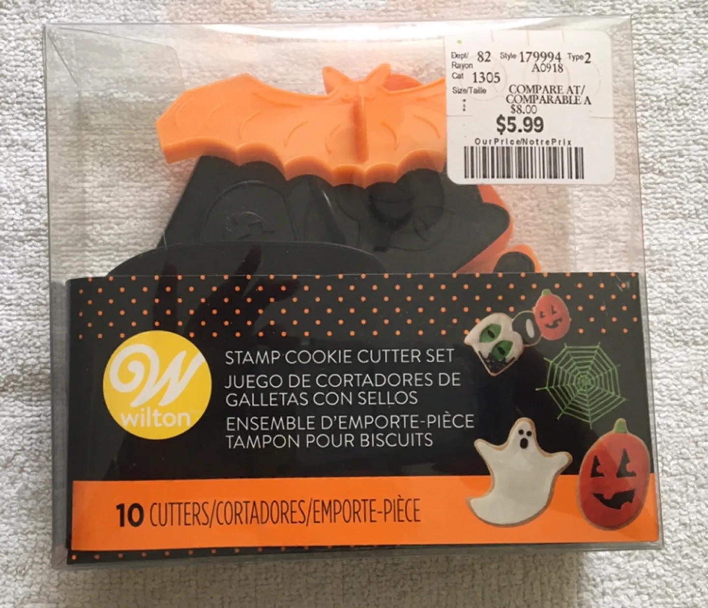 Wilton Halloween Cookie Cutter Set image indicator(2)