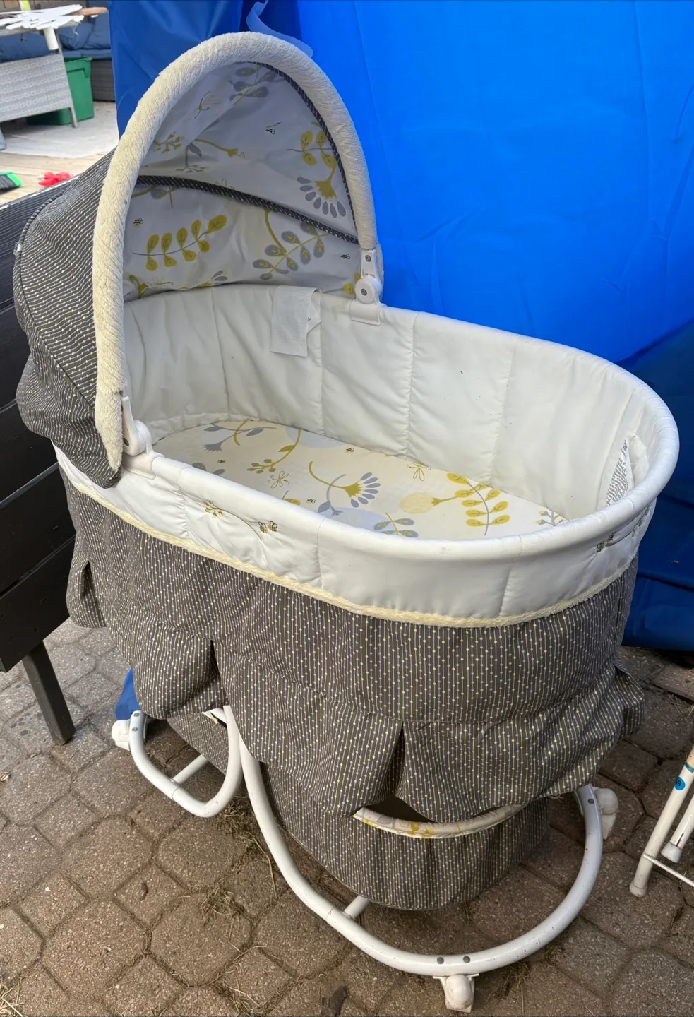 Baby Bassinet with storage basket thumbnail