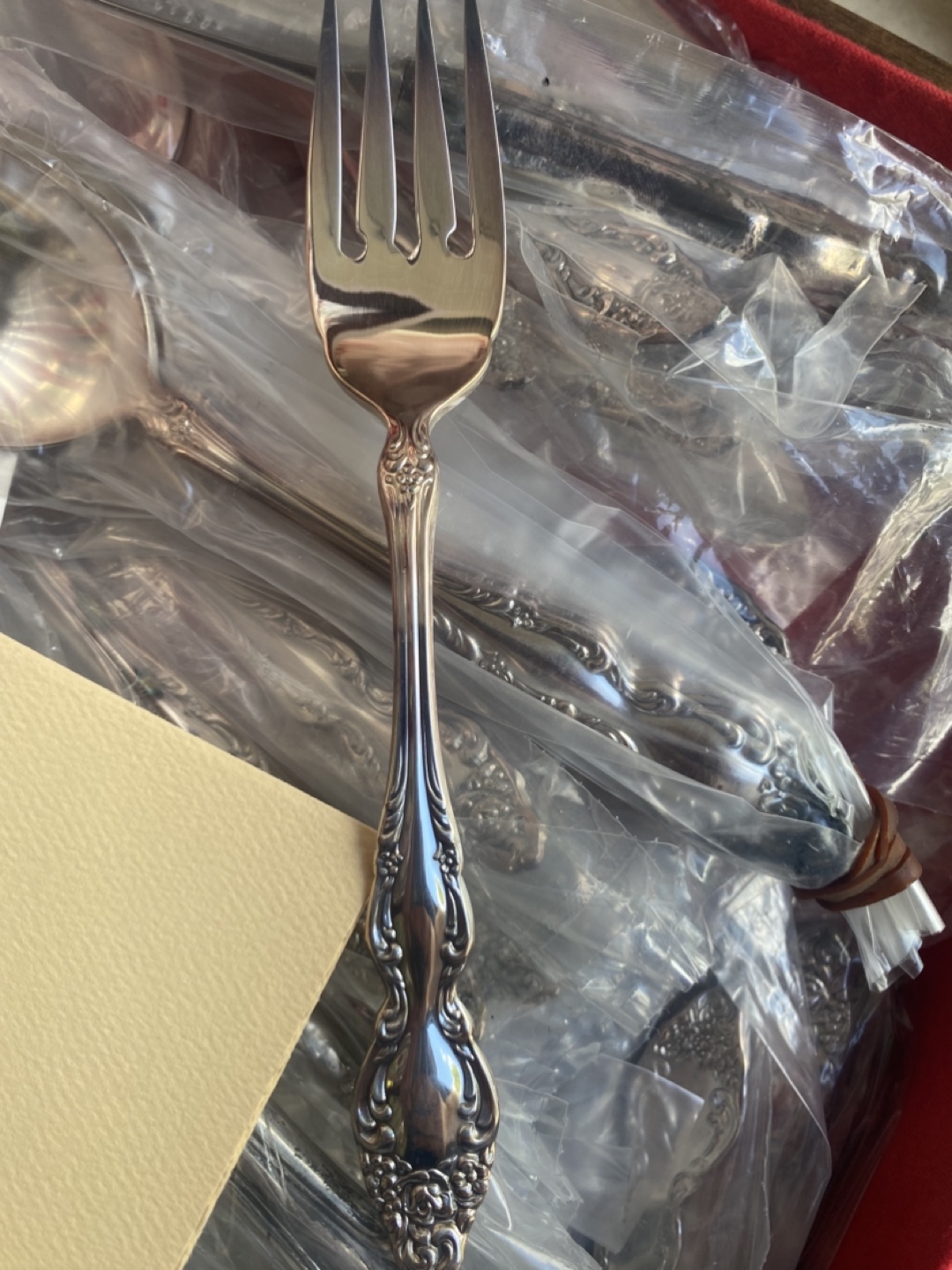 Oneida Baroque Rose Silverware Set vintage - photo 2