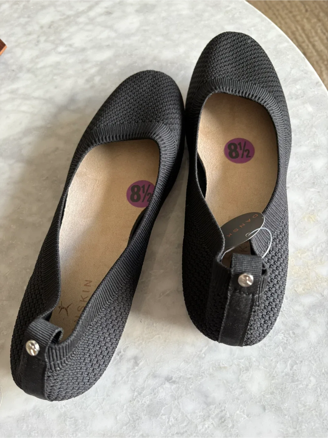 Danskin Black Knit Ballet Flats - Size 8.5 image indicator(3)