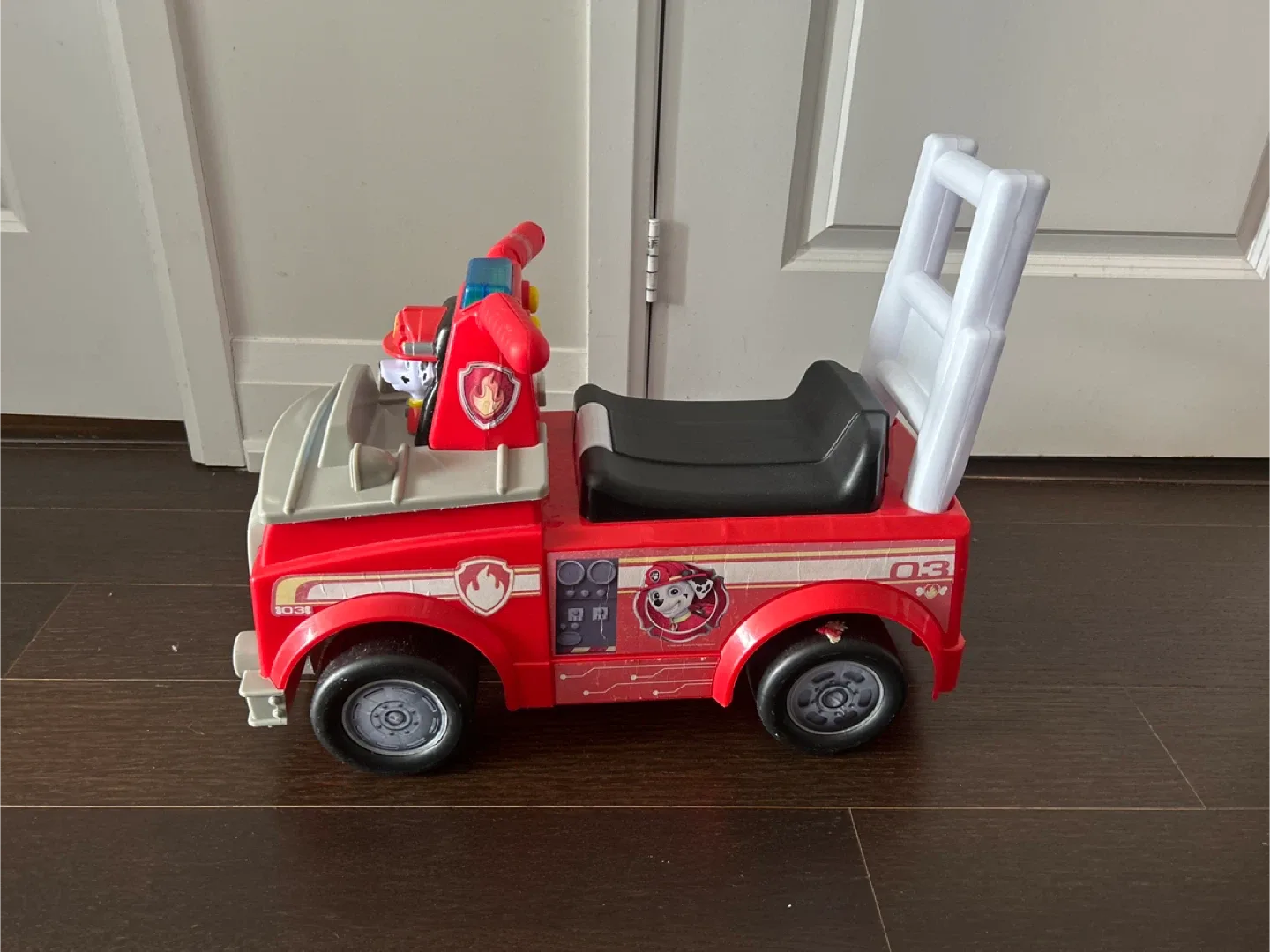 Paw Patrol Marshall Fire Truck Ride-On Toy thumbnail