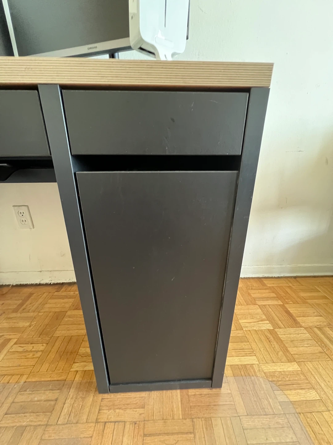 Black Gaming Desk with Storage - photo 3