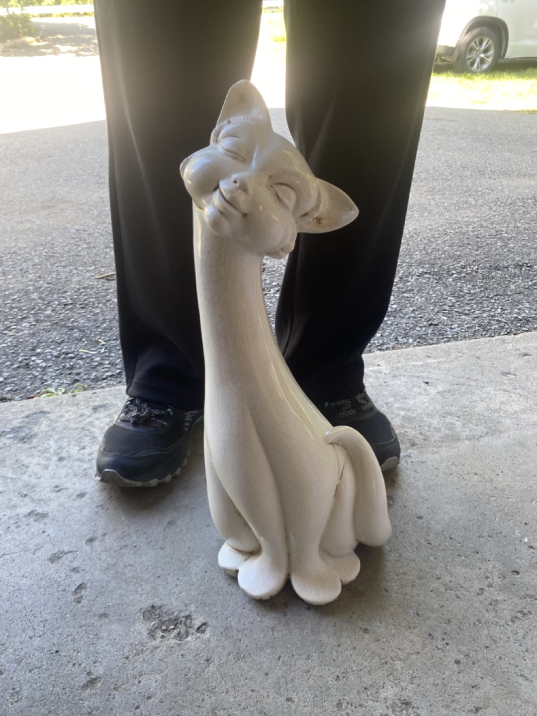 Ceramic Cat Statue - White