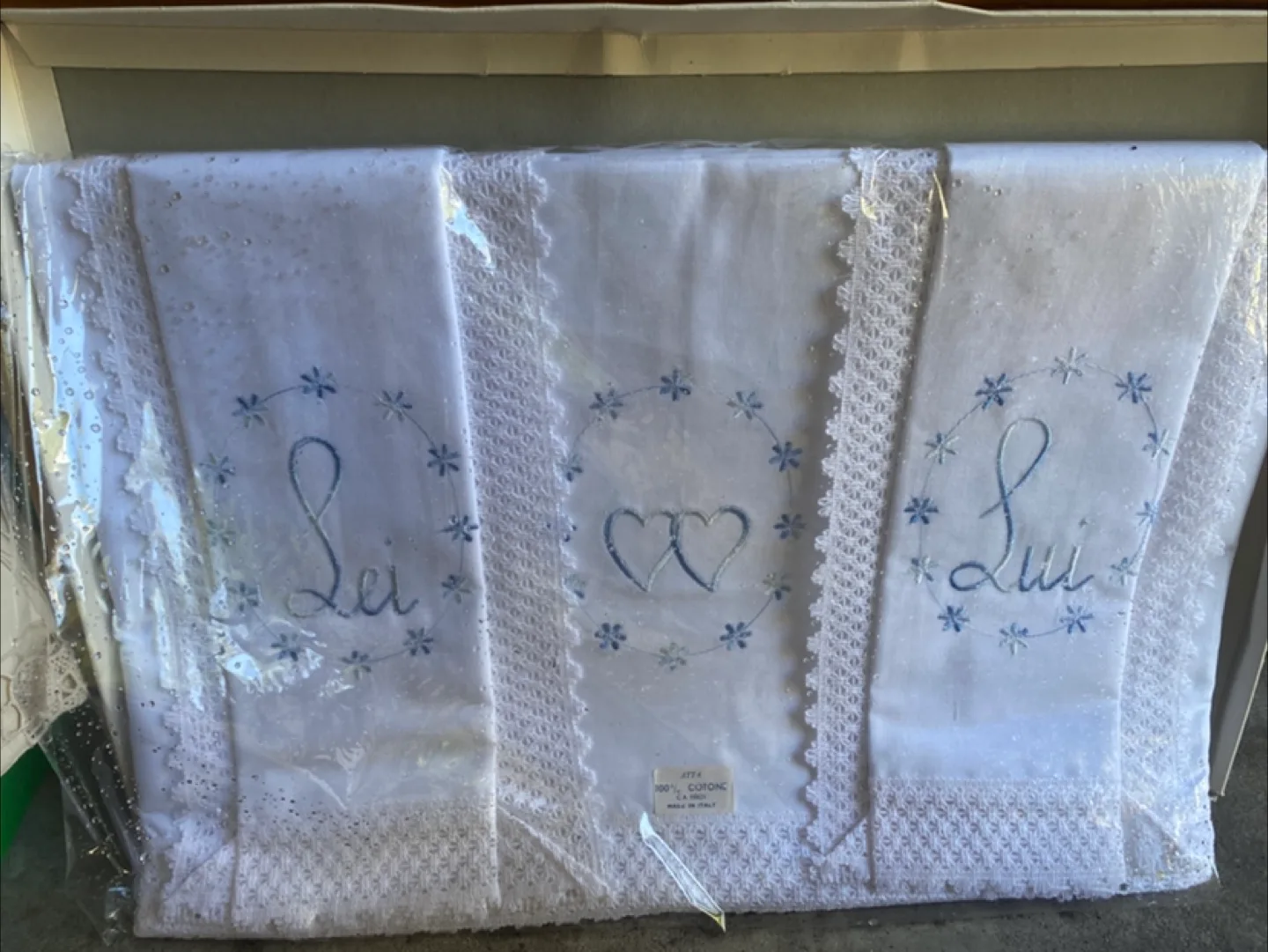 ATEX Italian Linen Set - New in Box image indicator(2)