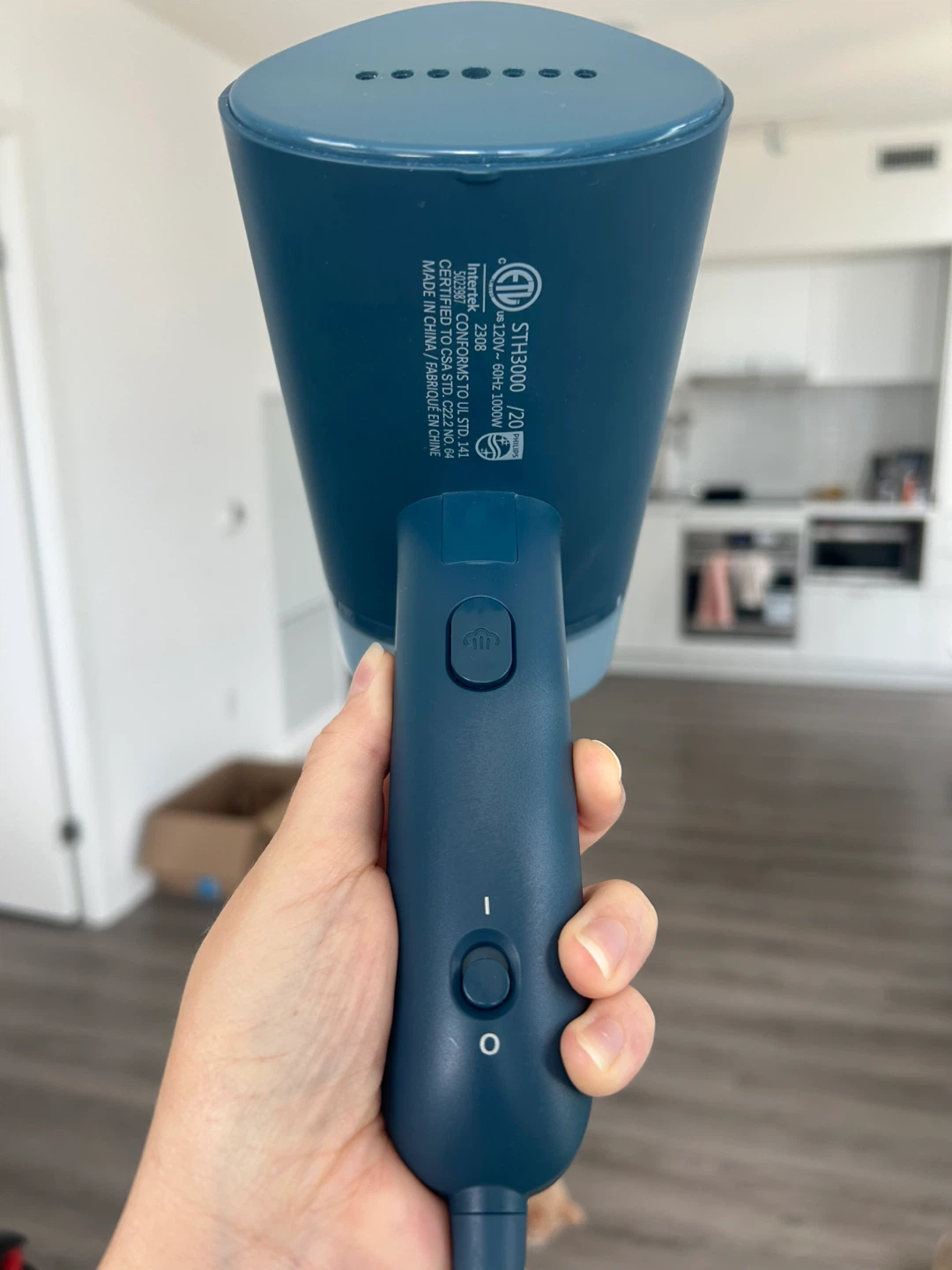 Philips Handheld Steamer - photo 4
