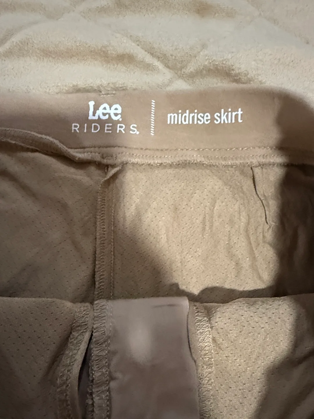 Lee Riders Midrise Utility Skirt - Size 8M, Wheat image indicator(4)