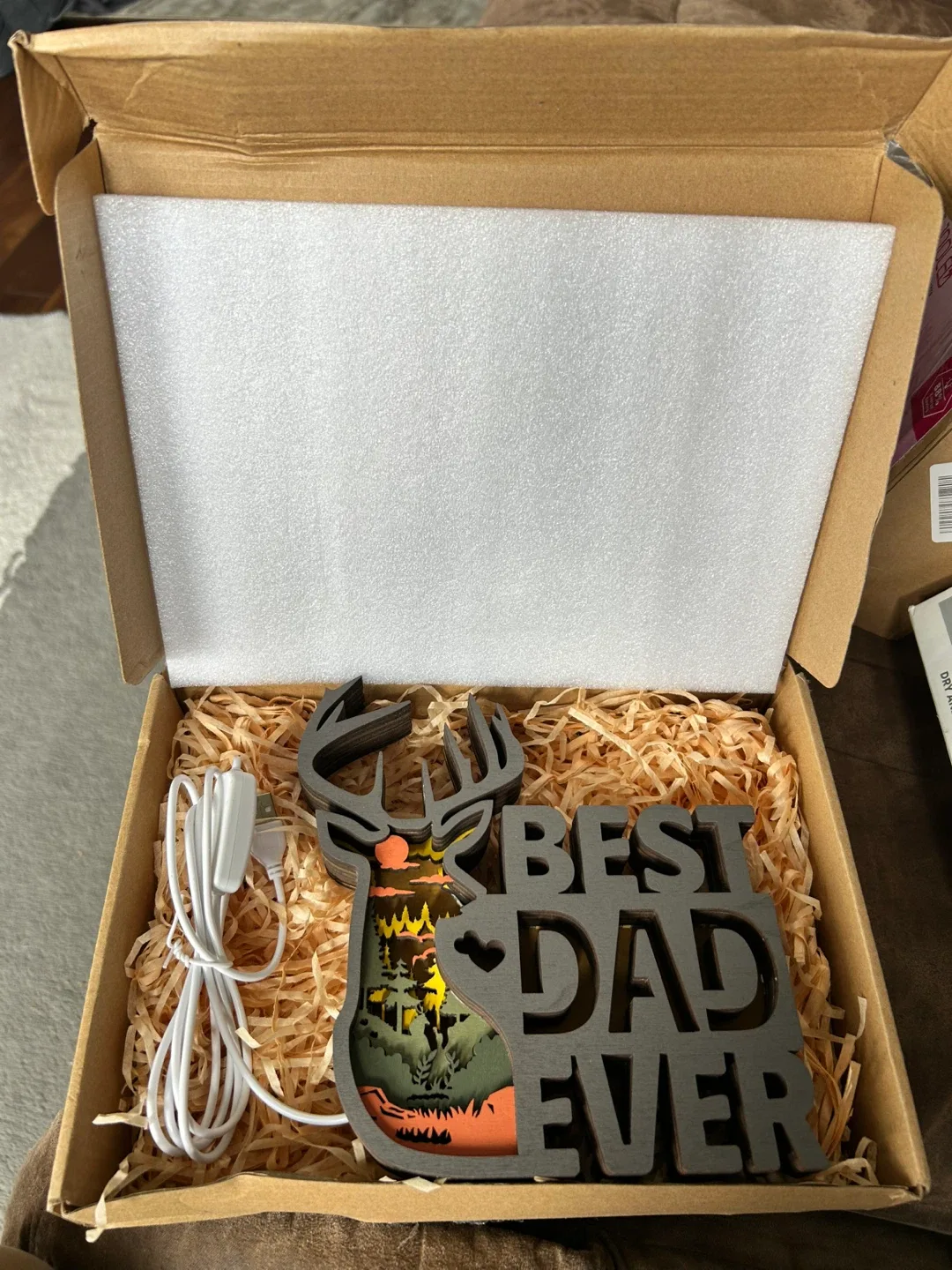 Best Dad Ever Deer LED Night Light - New in Box! image indicator(3)