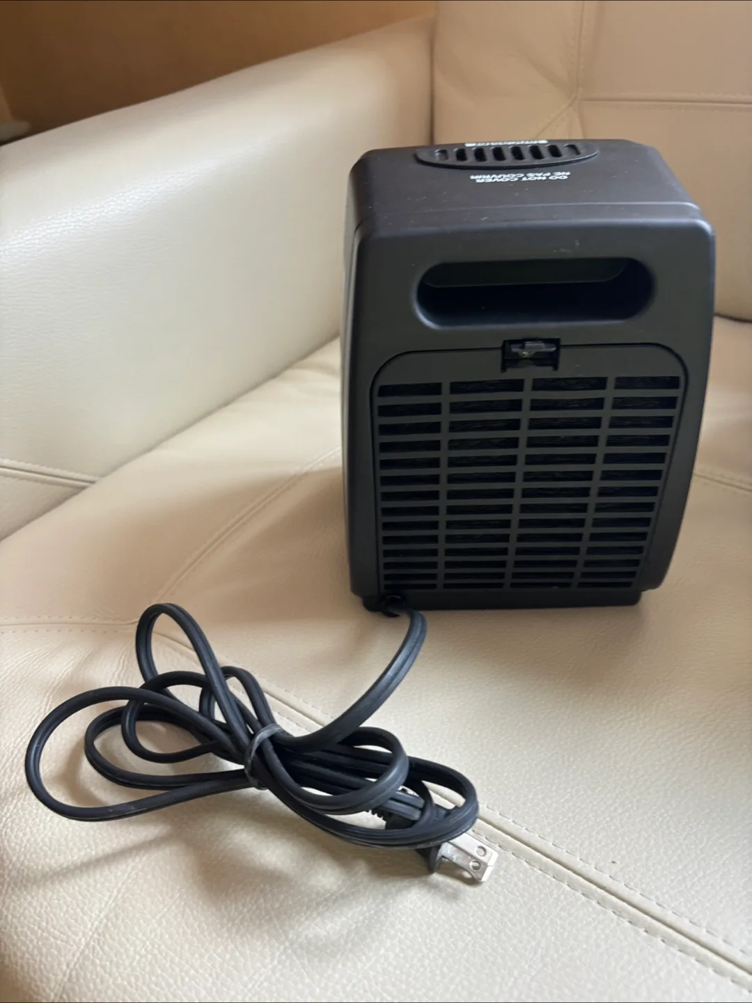 Lancaster Ceramic Heater - Compact & Portable image indicator(3)