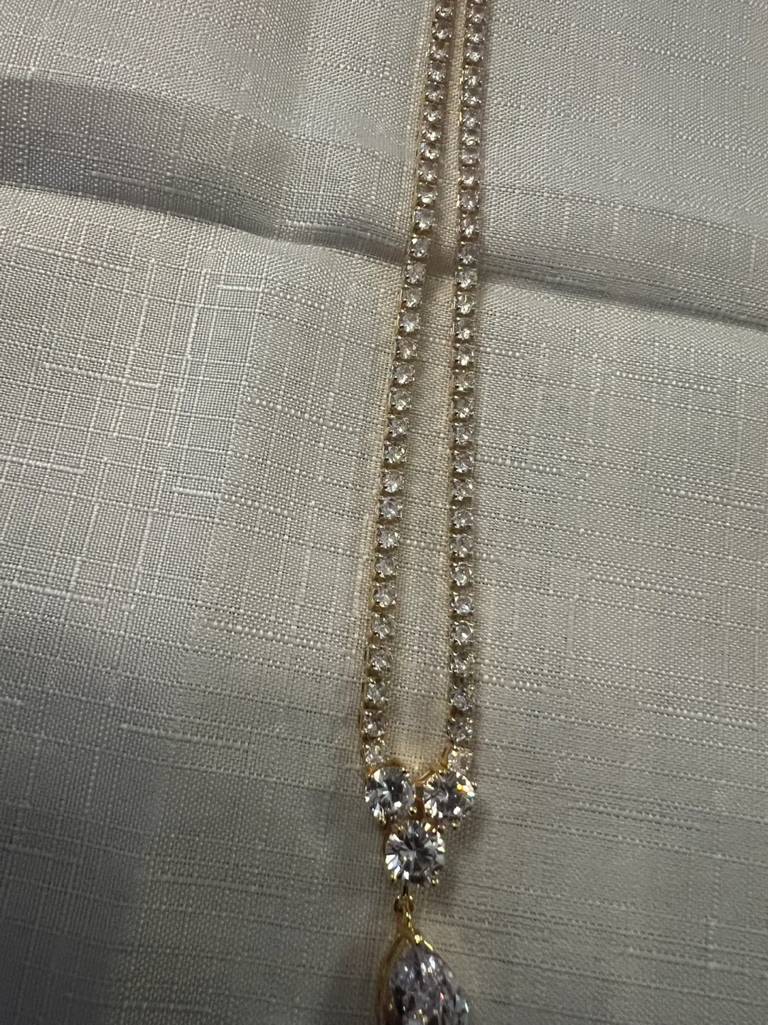 Gold Tone Necklace and Earrings Set image indicator(7)