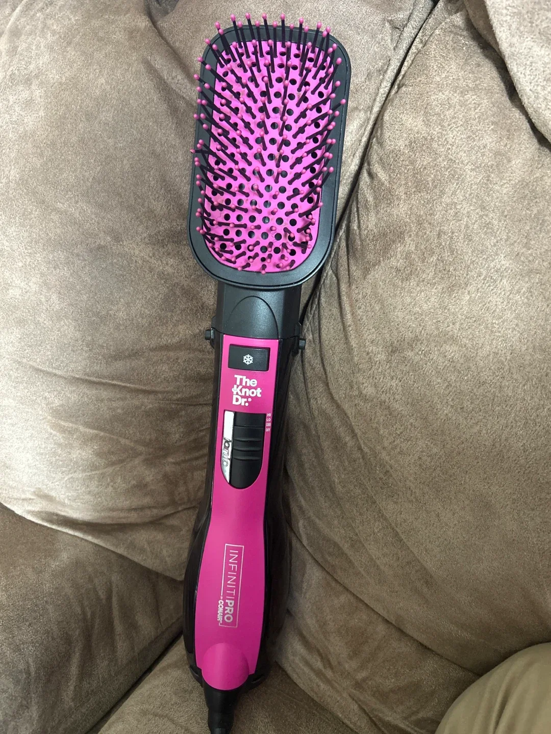 Infiniti Pro Conair The Knot Dr. Dryer Brush image indicator(2)
