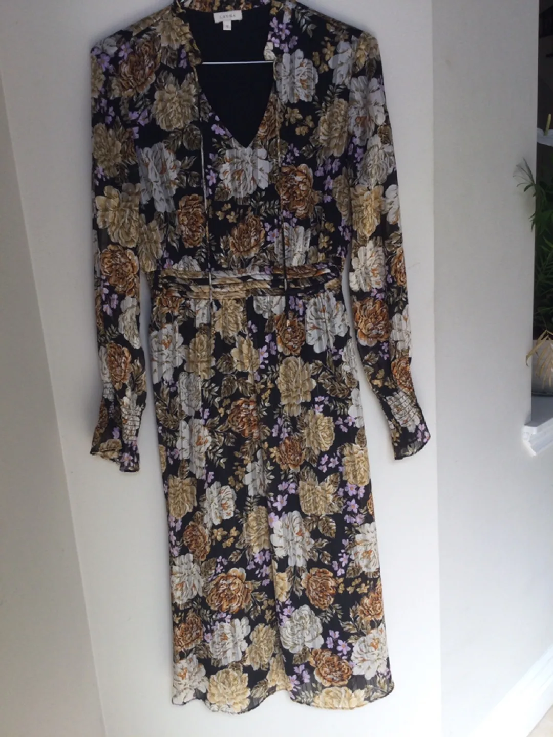 Ladies Floral Print Dress - Size 12 thumbnail