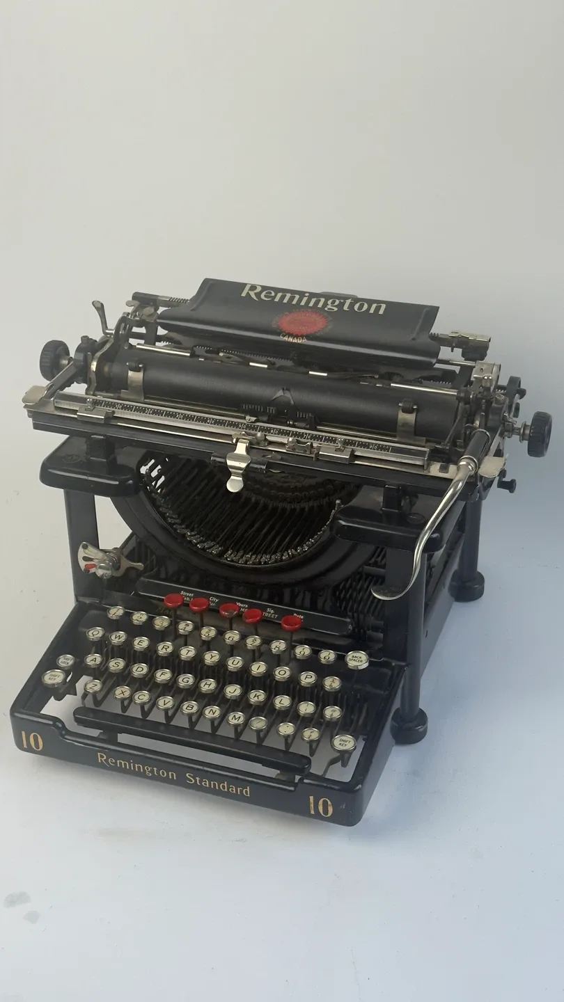 Remington Standard 10 Typewriter thumbnail