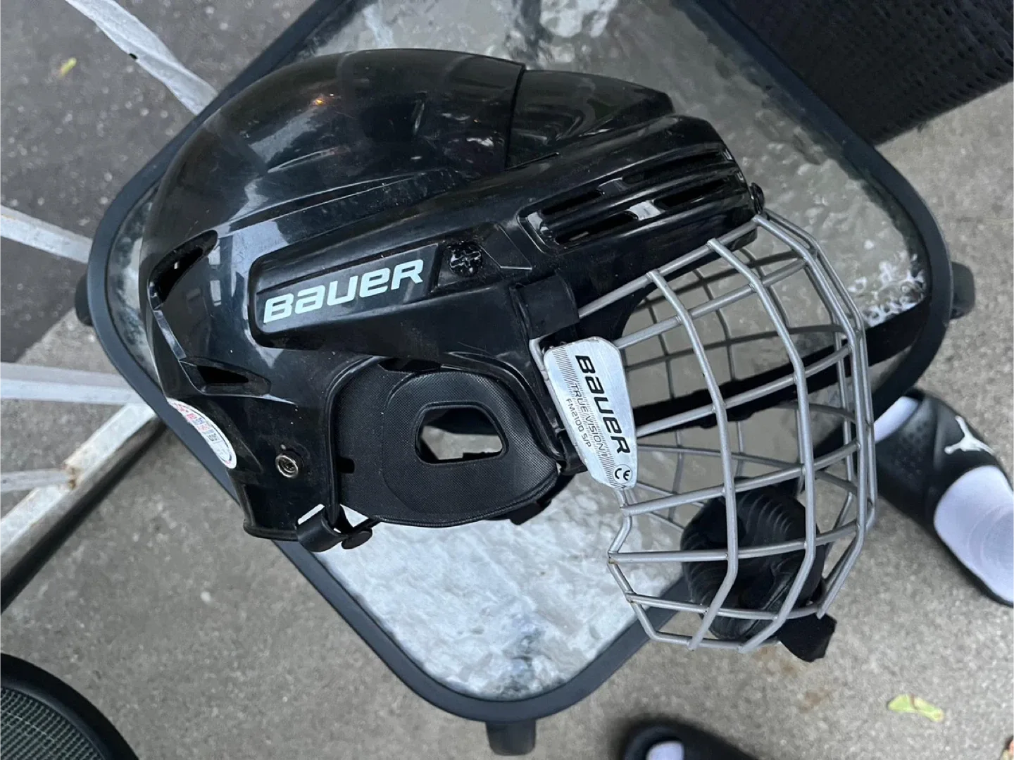 Bauer BHH2100S Hockey Helmet image indicator(9)