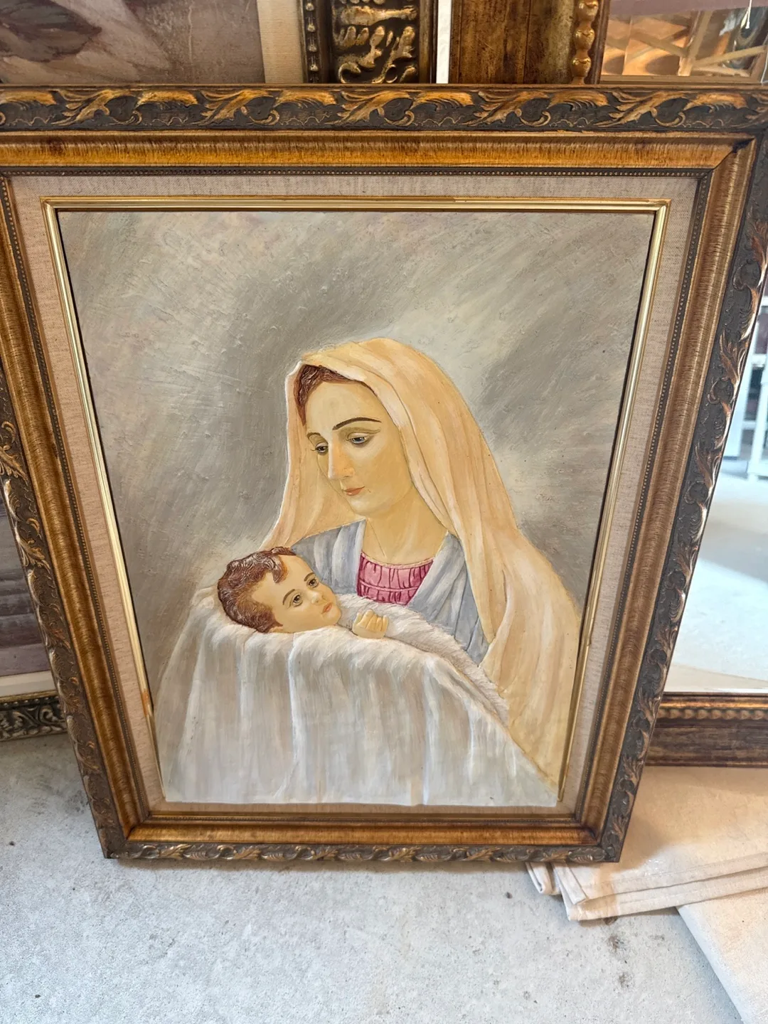 Assorted Framed Art and Vases image indicator(3)