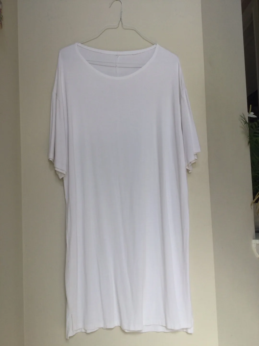 Ladies White Viscose/Spandex Dress thumbnail