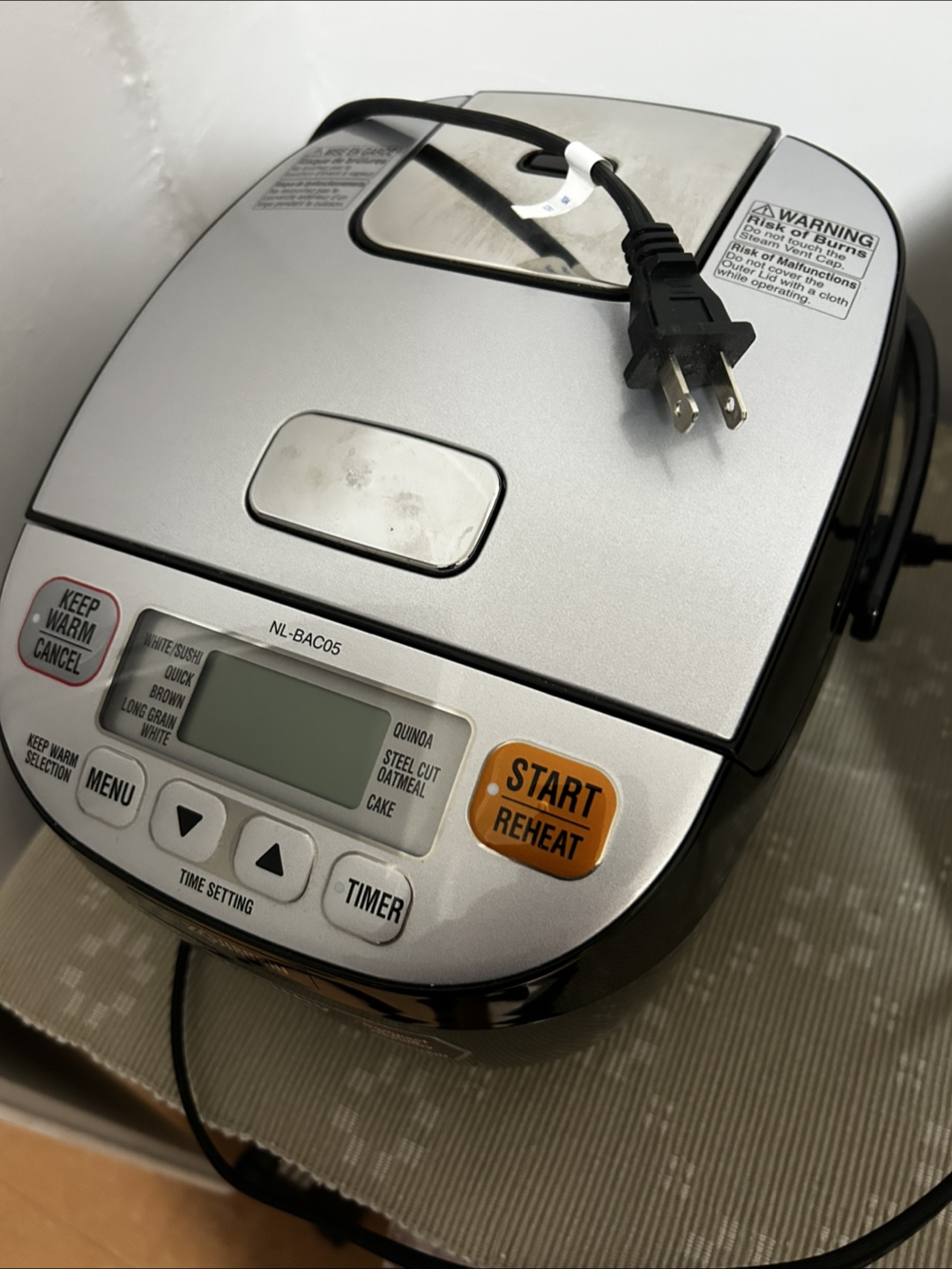 Zojirushi NL-BAC05 Rice Cooker - photo 4
