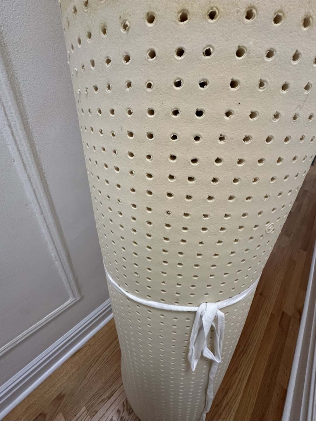 Natural Latex Mattress Topper - Comfortable and Supportive - photo 2