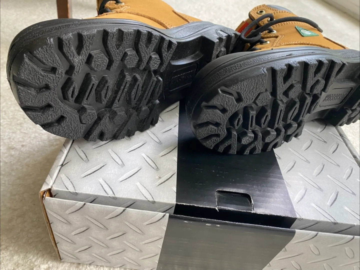 New Size 7.5 Tan Aggressor Women's Work Boots image indicator(2)