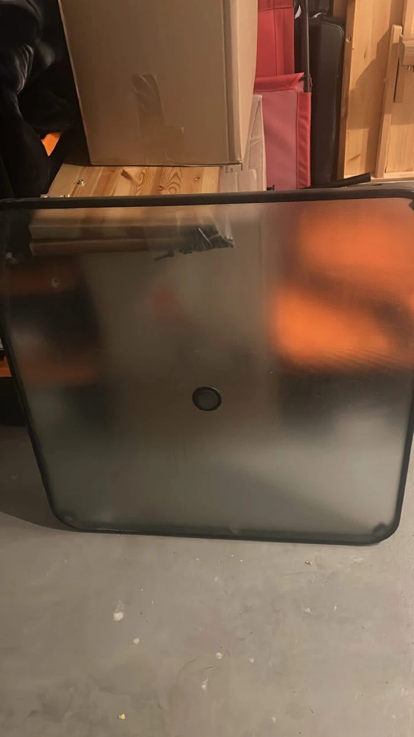 Free patio table