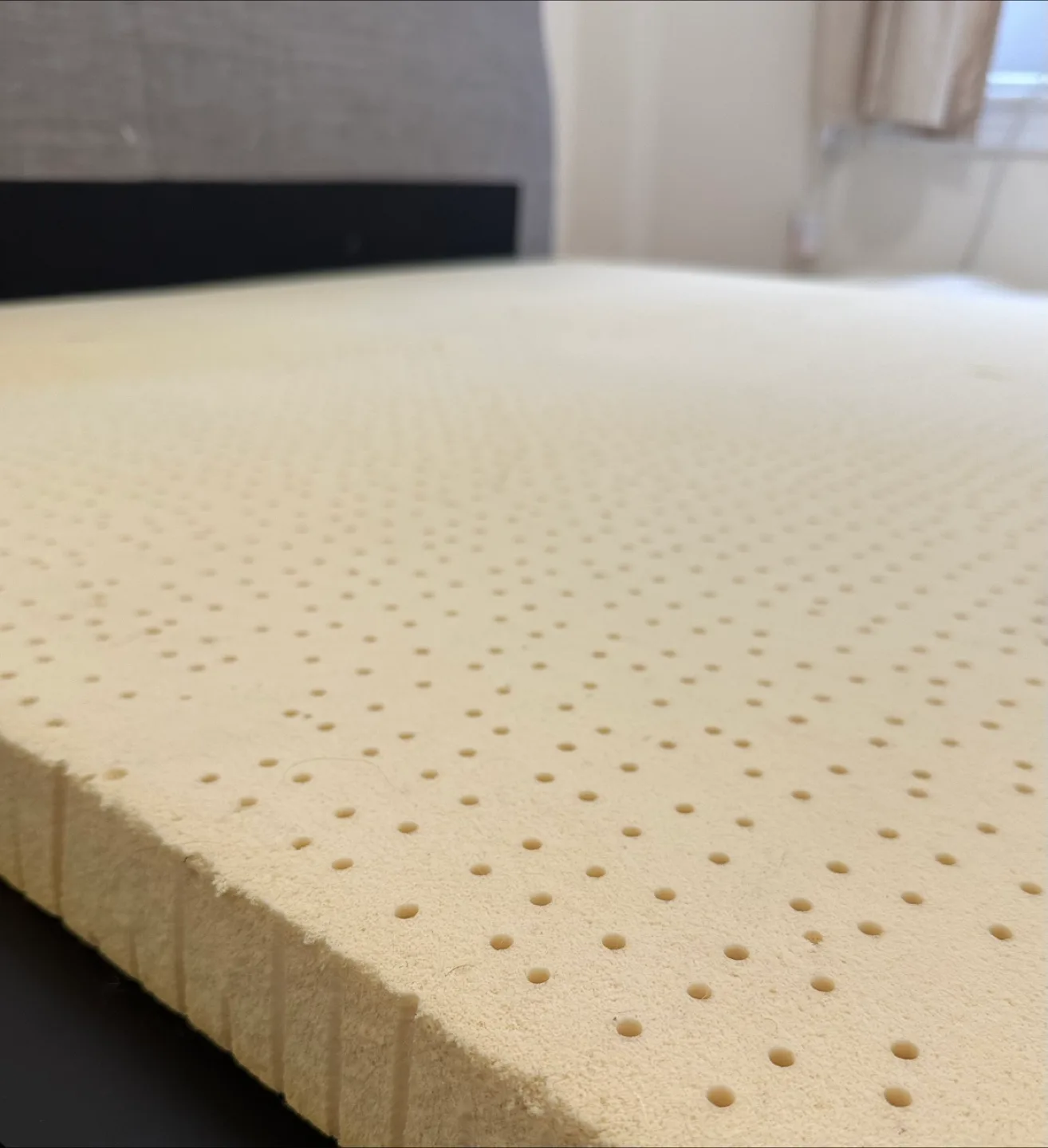 Natural Latex Mattress Topper - Comfortable and Supportive image indicator(5)