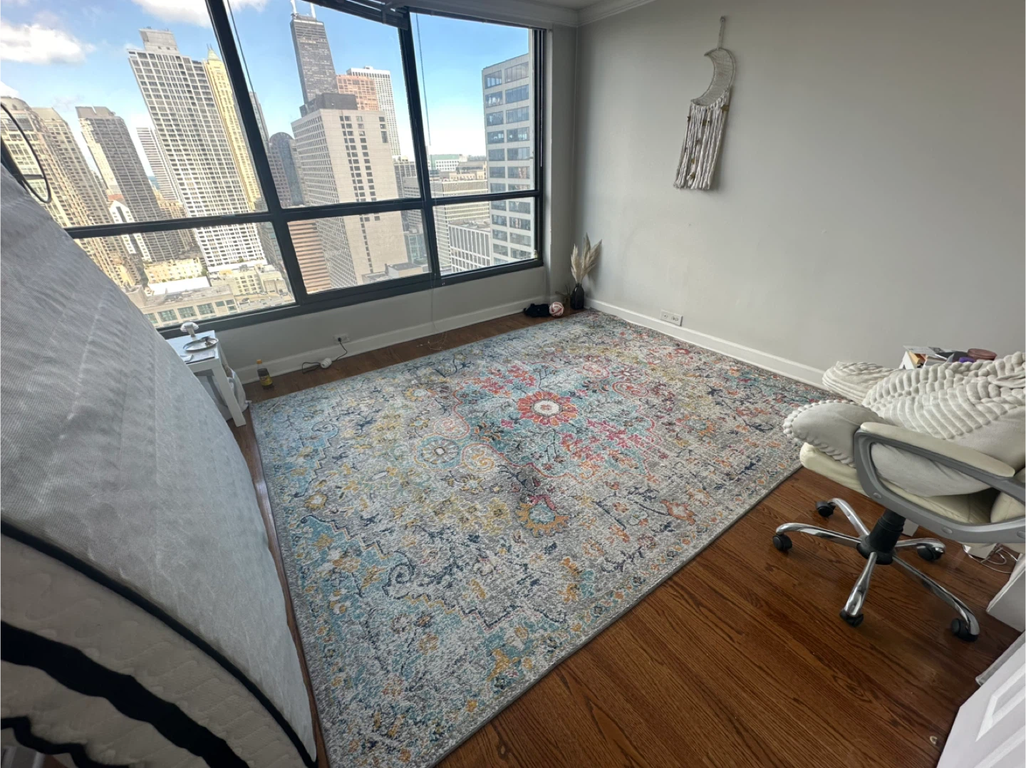 8 x 10 Colorful Area Rug - photo 2