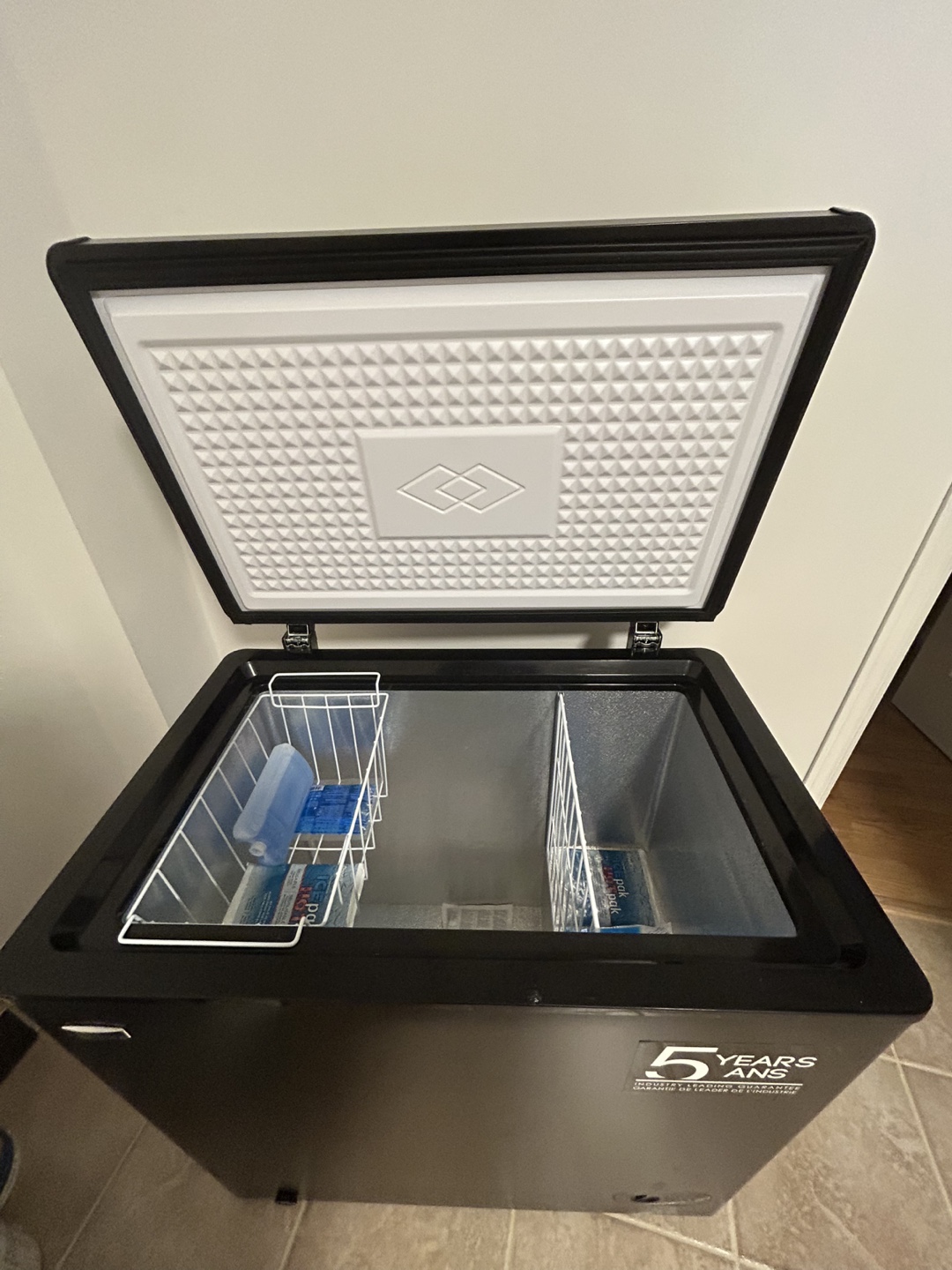 Freezer Chest - Like New! - photo 2