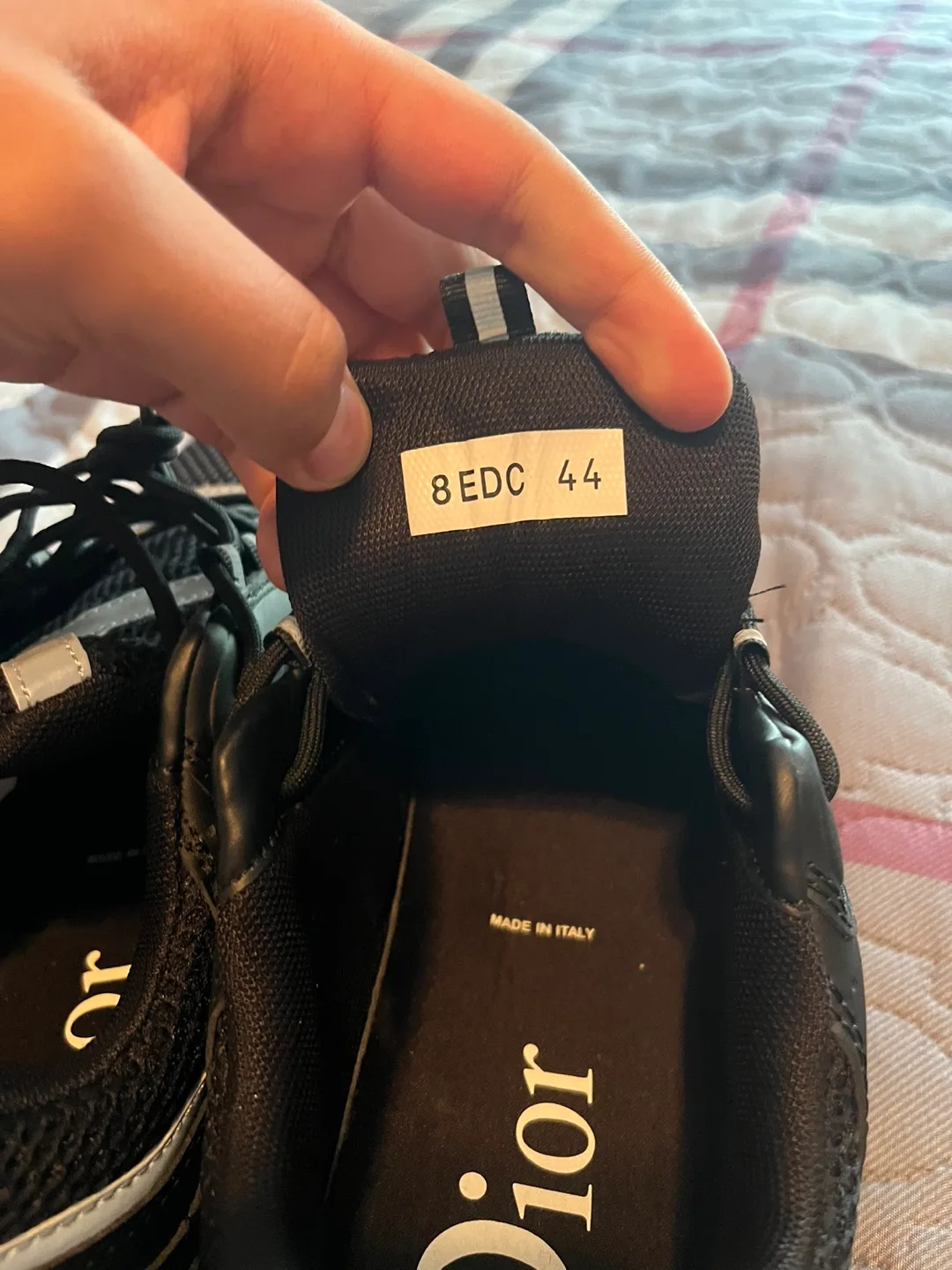 Dior B22 image indicator(7)