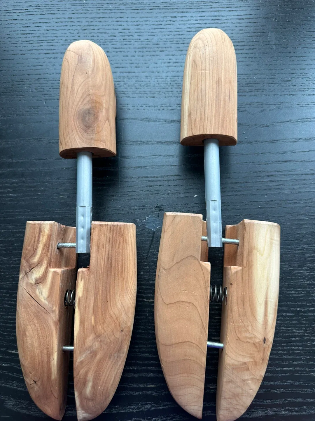 Browns Cedar Shoe Trees image indicator(3)