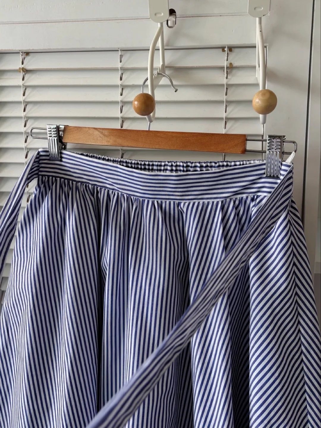 Vintage Stripe Midi Skirt with Belt & Lining image indicator(3)