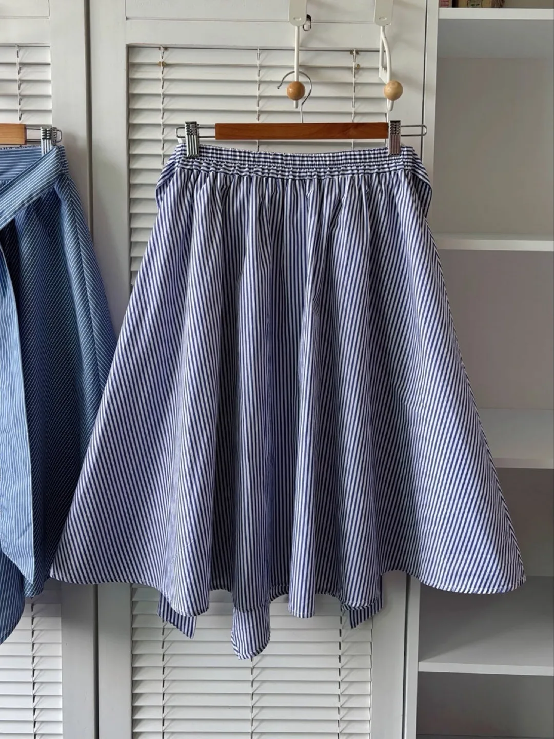 Vintage Stripe Midi Skirt with Belt & Lining image indicator(6)