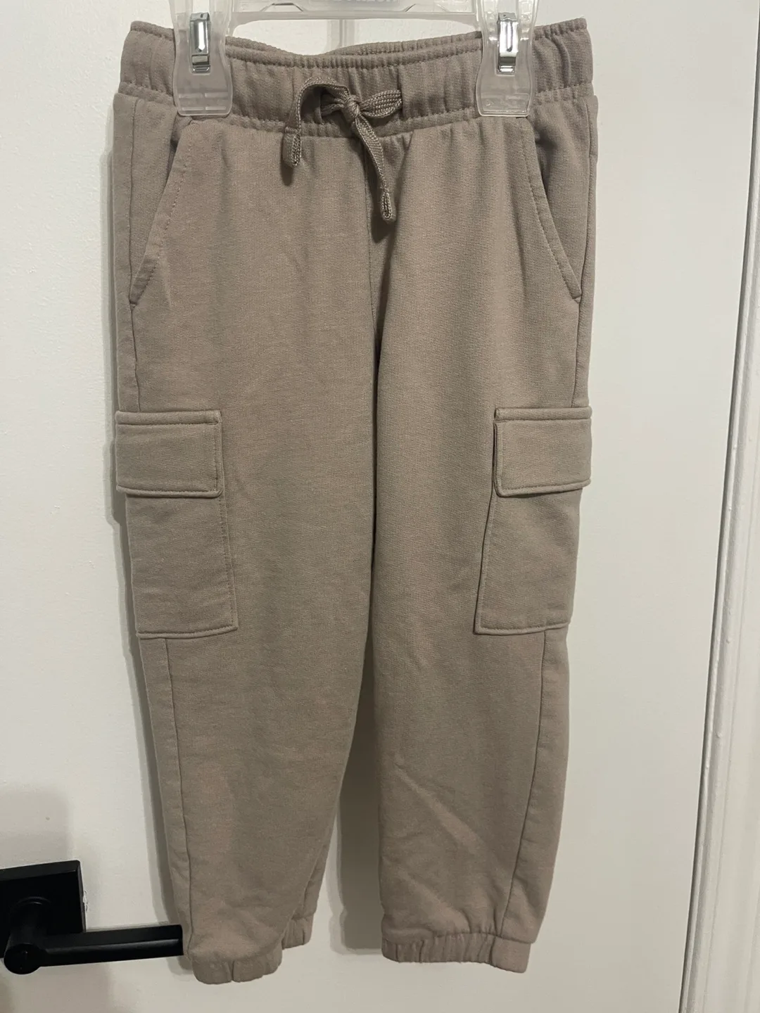 Size 4 Oshkosh cargo joggers-Worn once beautiful color thumbnail